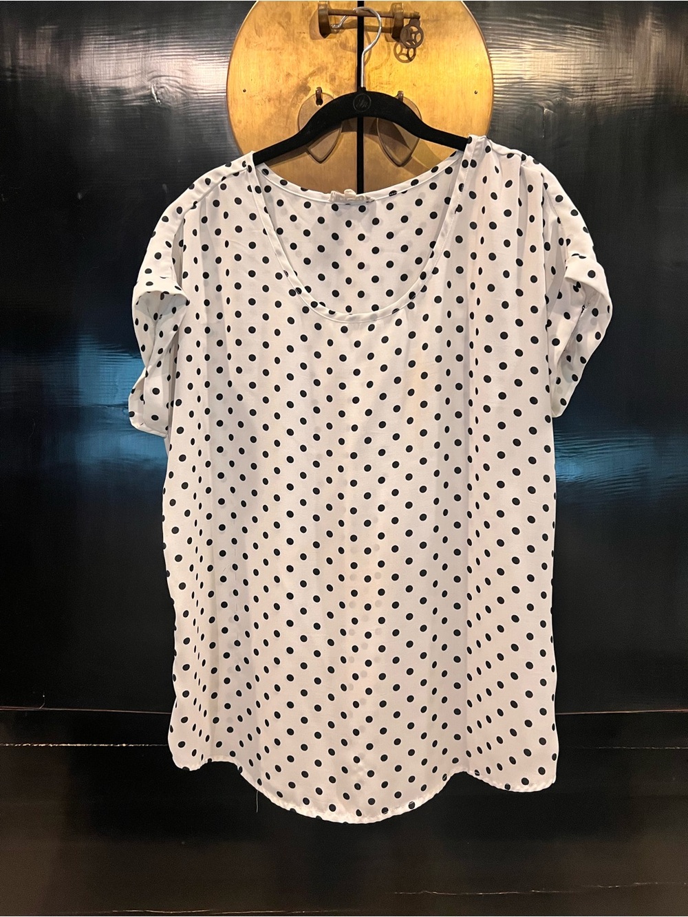 Pleione White Short Sleeve Scoop Neck Top with Black Polka Dots